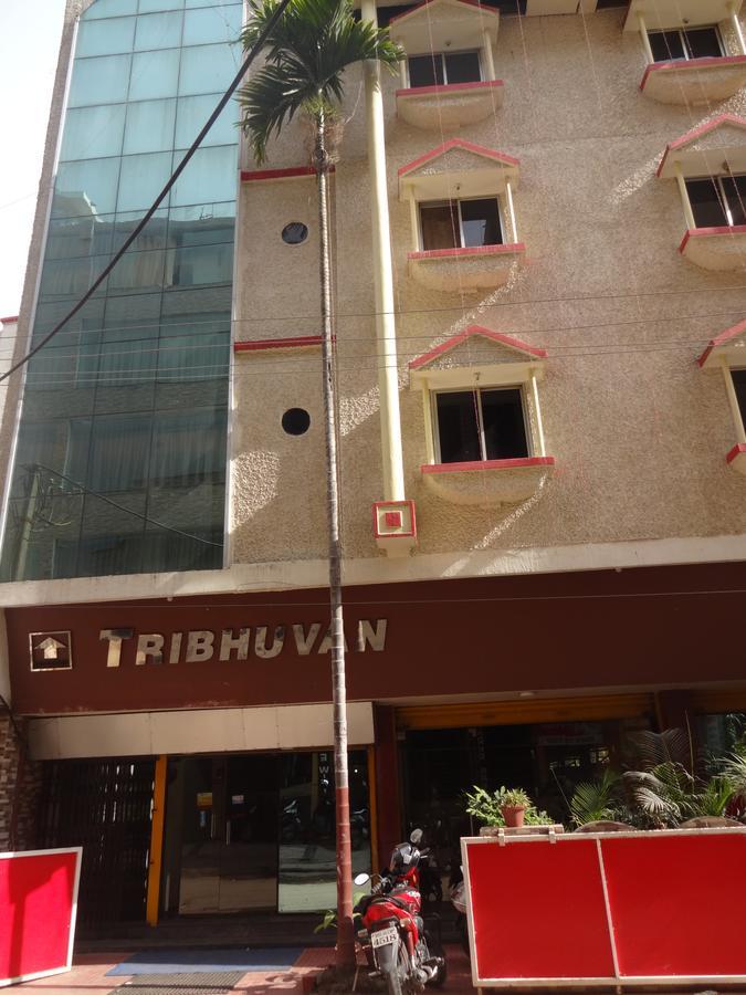 Hotel Tribhuvan Ranchi Exteriör bild